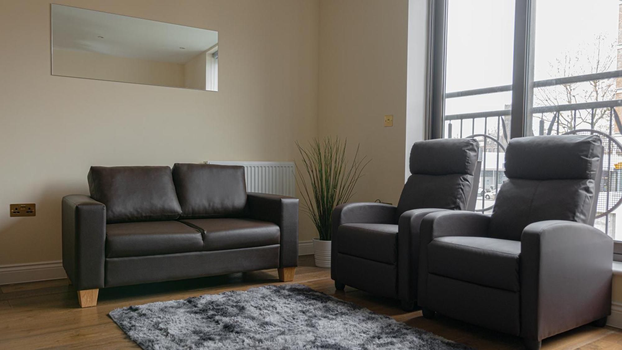 Stylish Riverside Apartament *